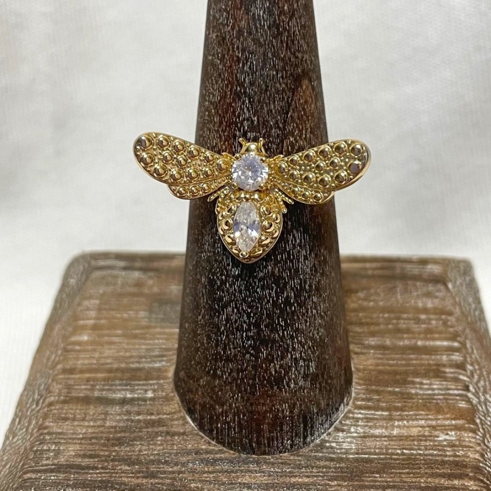 The Bee's Knees Ring Size 7